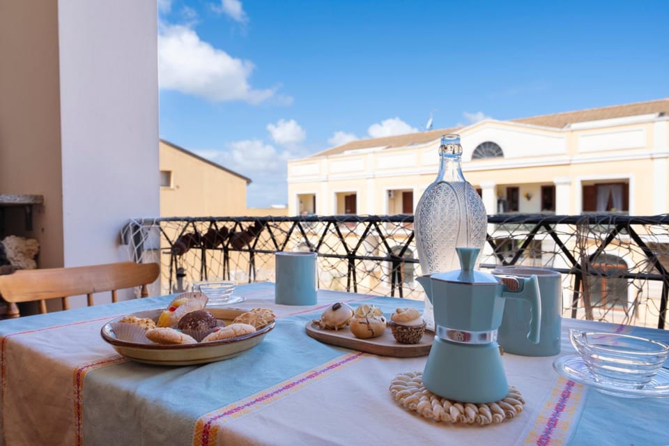 Balcony/Terrace, Breakfast