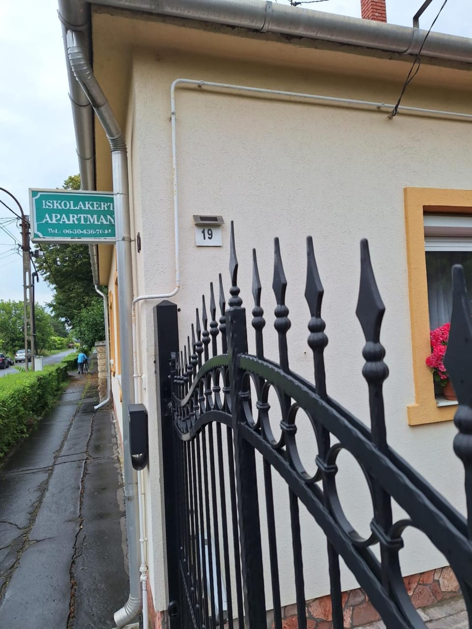 Property building, Facade/entrance
