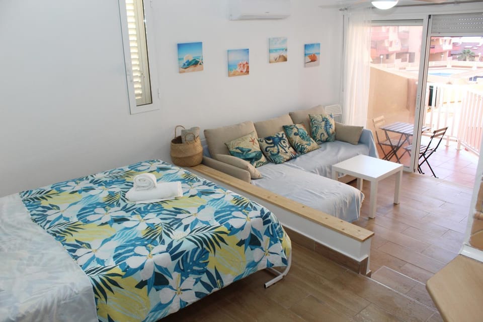 Living room, Bedroom