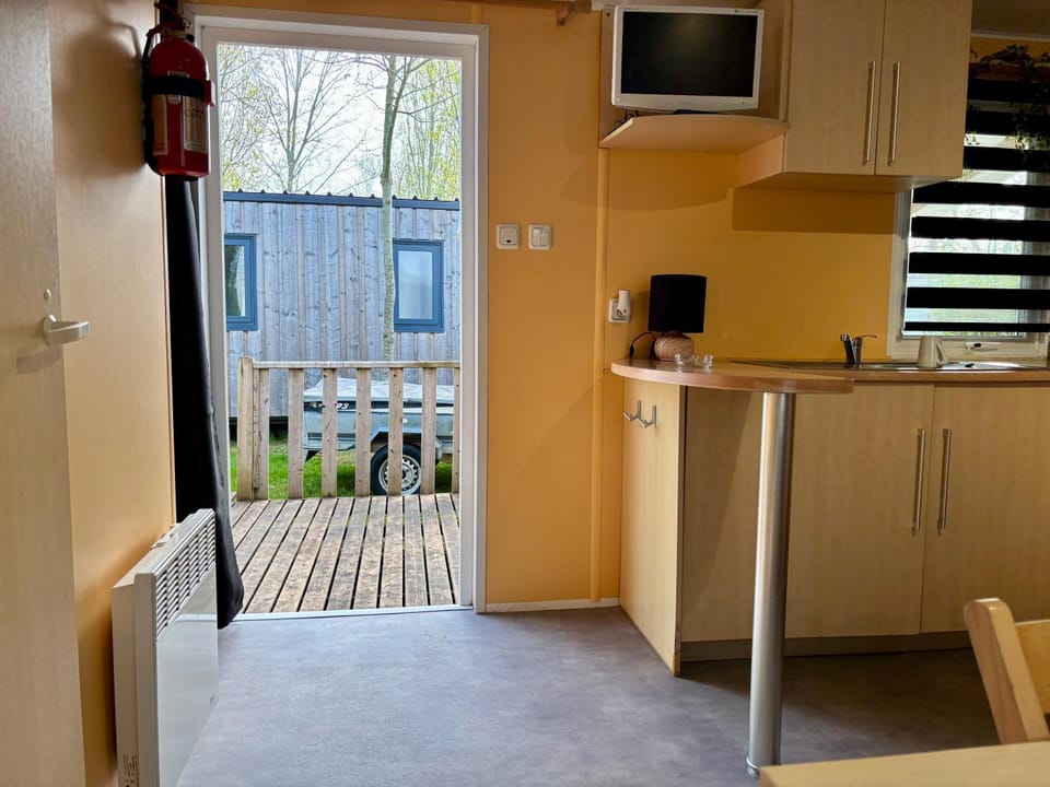 Les jardins privés 148 Camping le Clos Cottet Campground/ 
RV Resort in Pays de la Loire