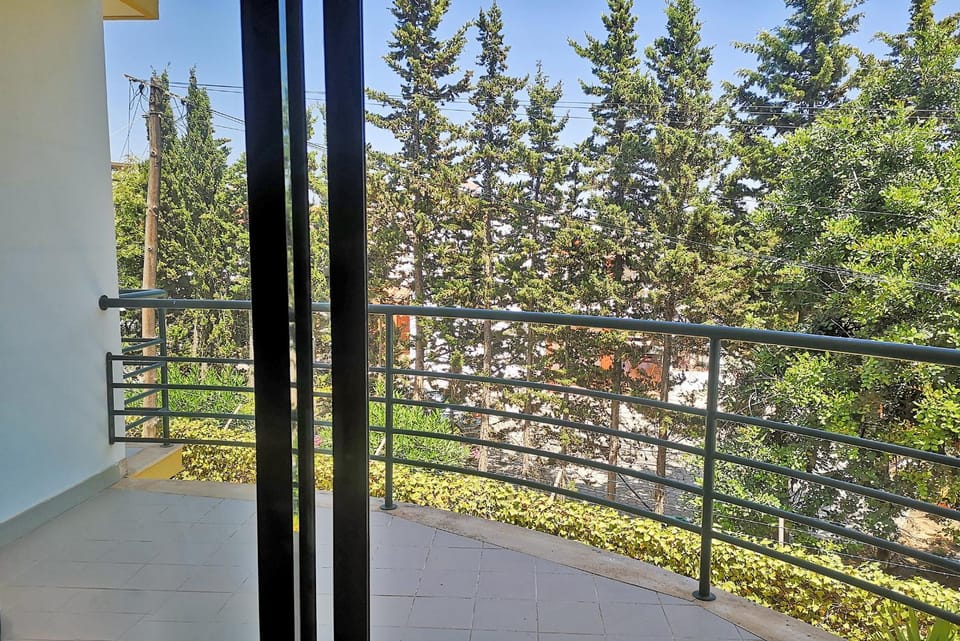 View (from property/room), Balcony/Terrace, Garden view