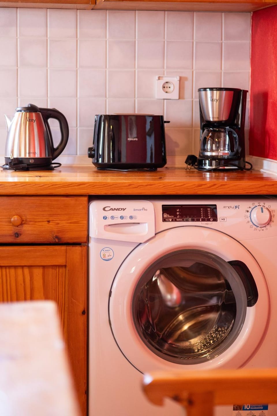 Coffee/tea facilities, Kitchen or kitchenette, toaster, washing machine