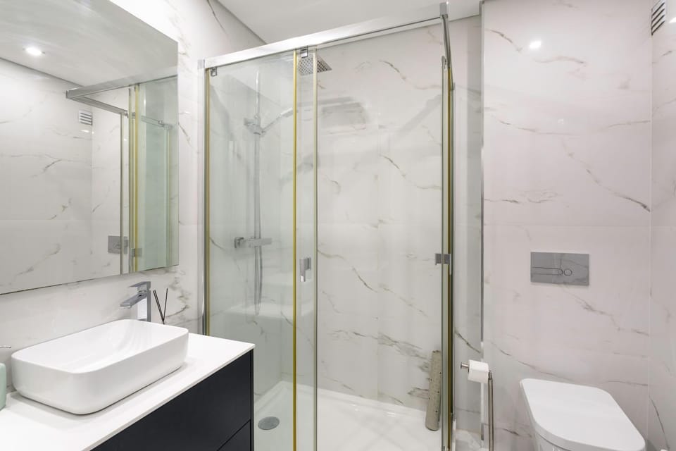 Shower, Toilet, Bathroom