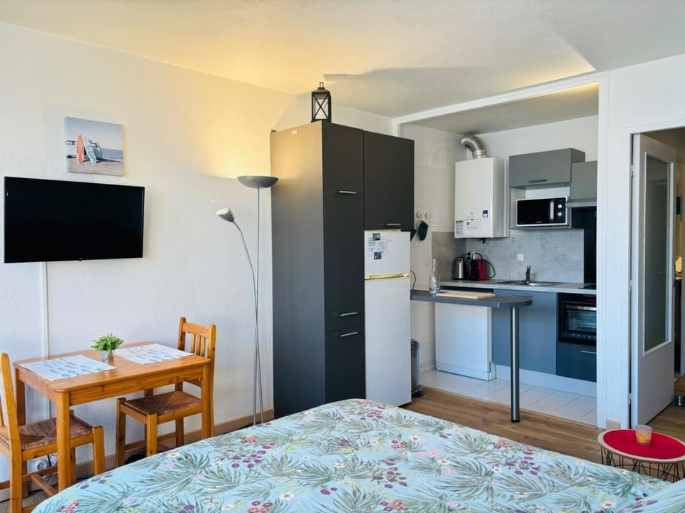 TV and multimedia, Dining area, kitchen