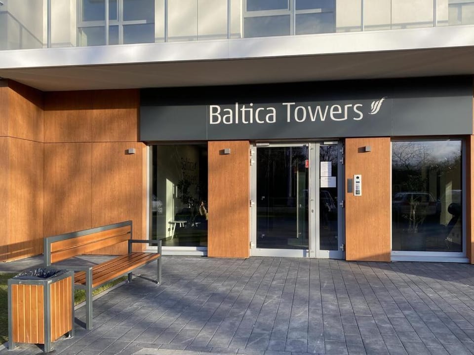 Property building, Facade/entrance