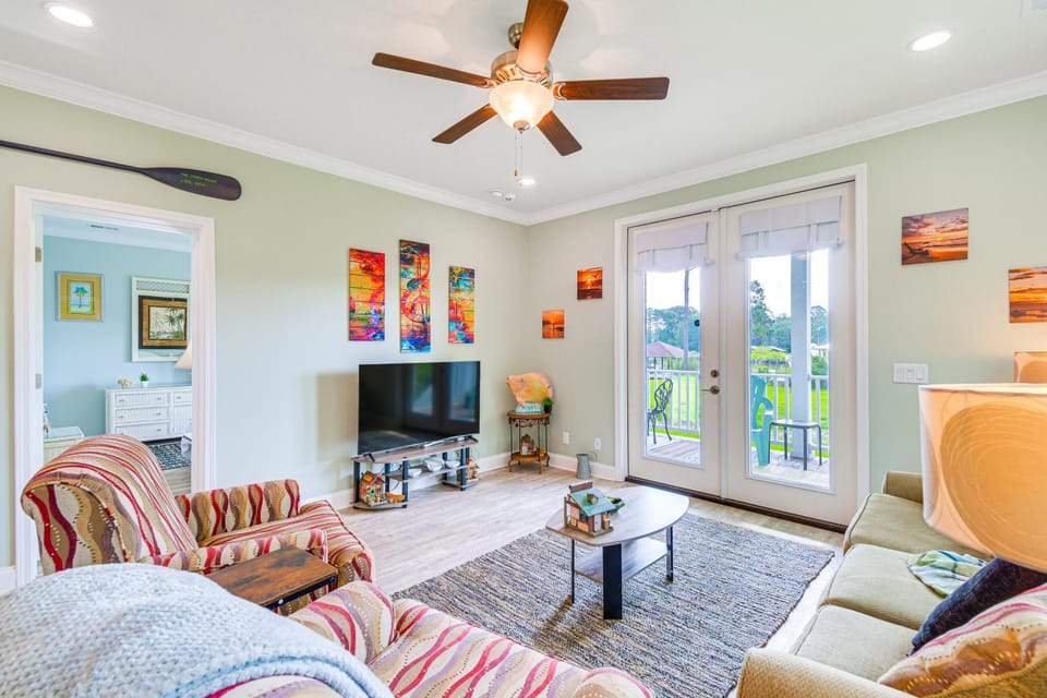 Waterfront Wolf Bay Home w/ Private Boathouse! House in Foley