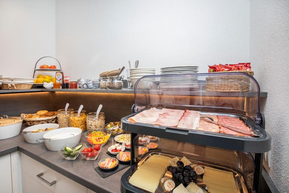 Buffet breakfast