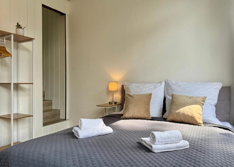 Bed, Photo of the whole room, Bedroom, towels, wardrobe