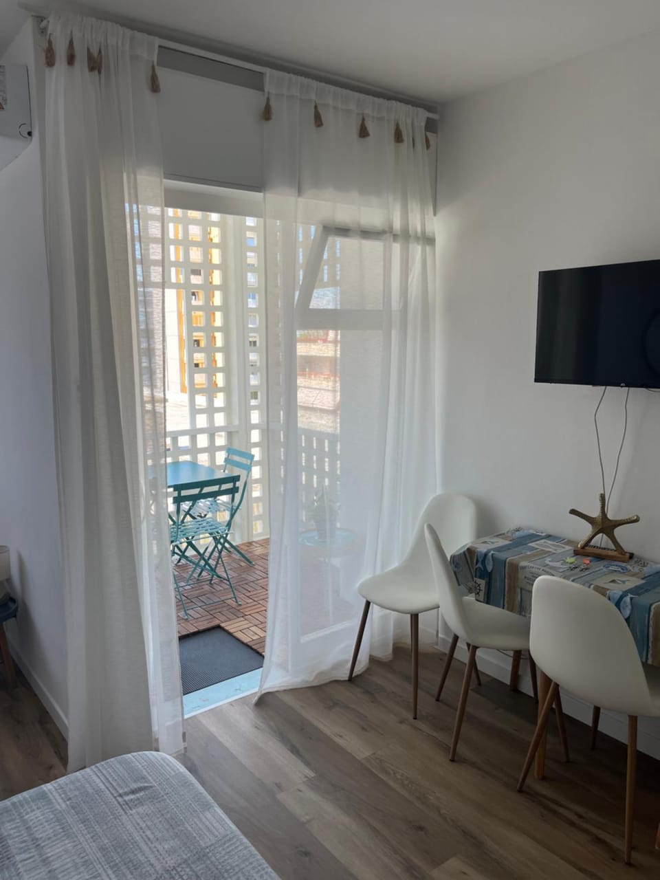 TV and multimedia, Balcony/Terrace