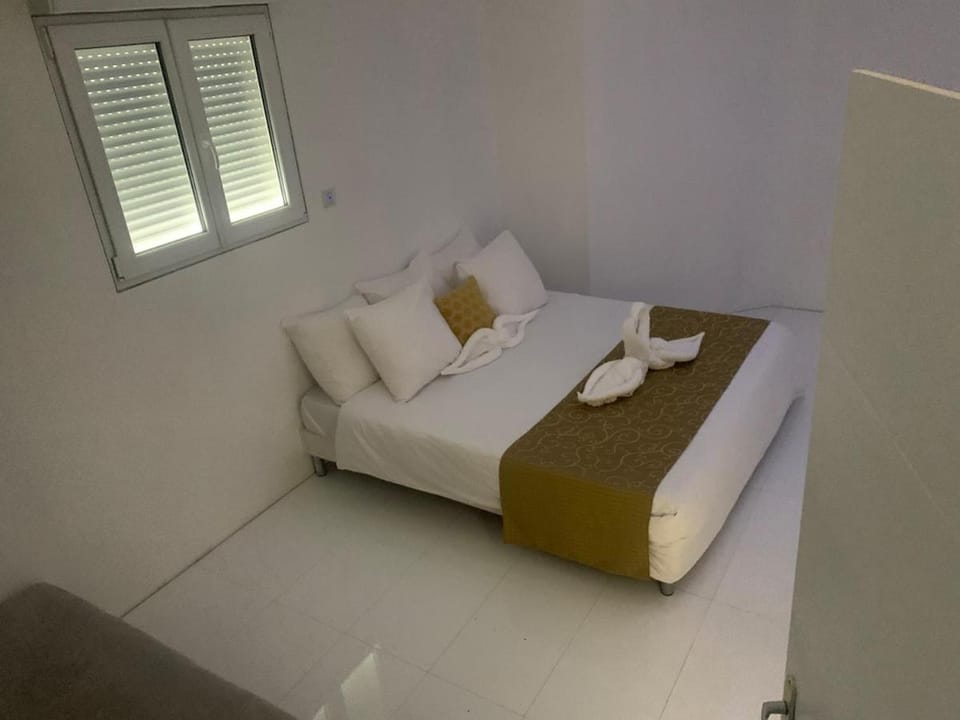 Subterranean Delight #DHG Apartment in Île-de-France