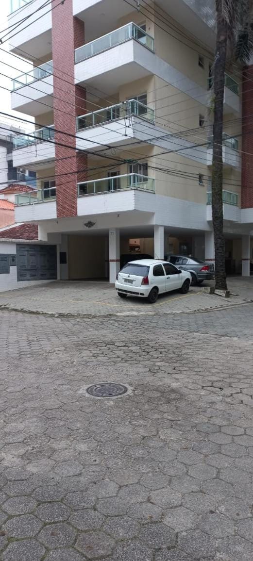 Property building, Parking