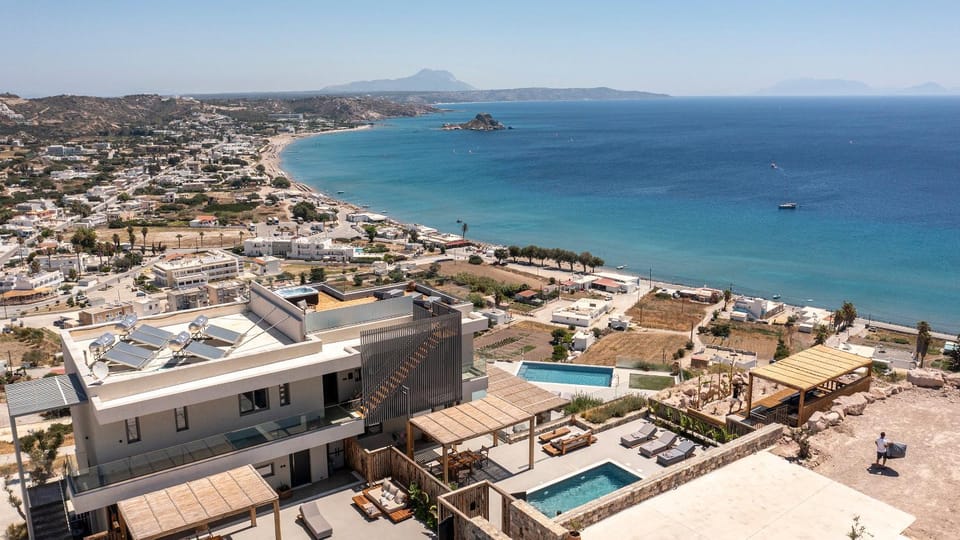 Mousonas Luxury Living Apartment in Kefalos