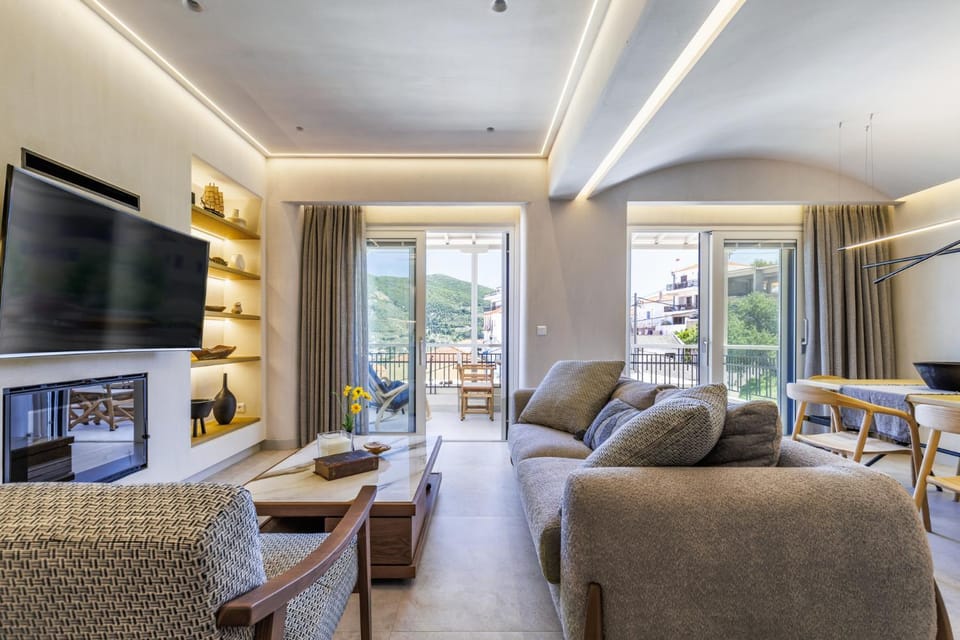 TV and multimedia, Living room, Seating area