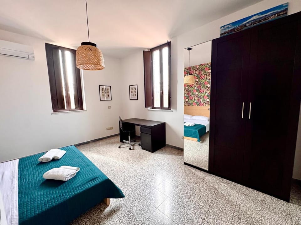 Photo of the whole room, Bedroom, towels, wardrobe, air conditioner