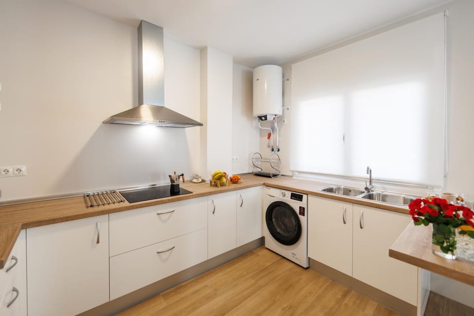 Coffee/tea facilities, Kitchen or kitchenette