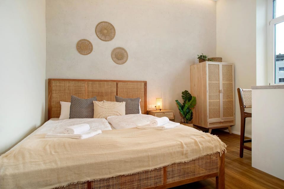 Living room, Bedroom