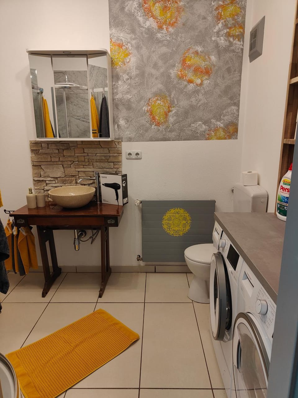 Bathroom, hair dryier, washing machine, dryer