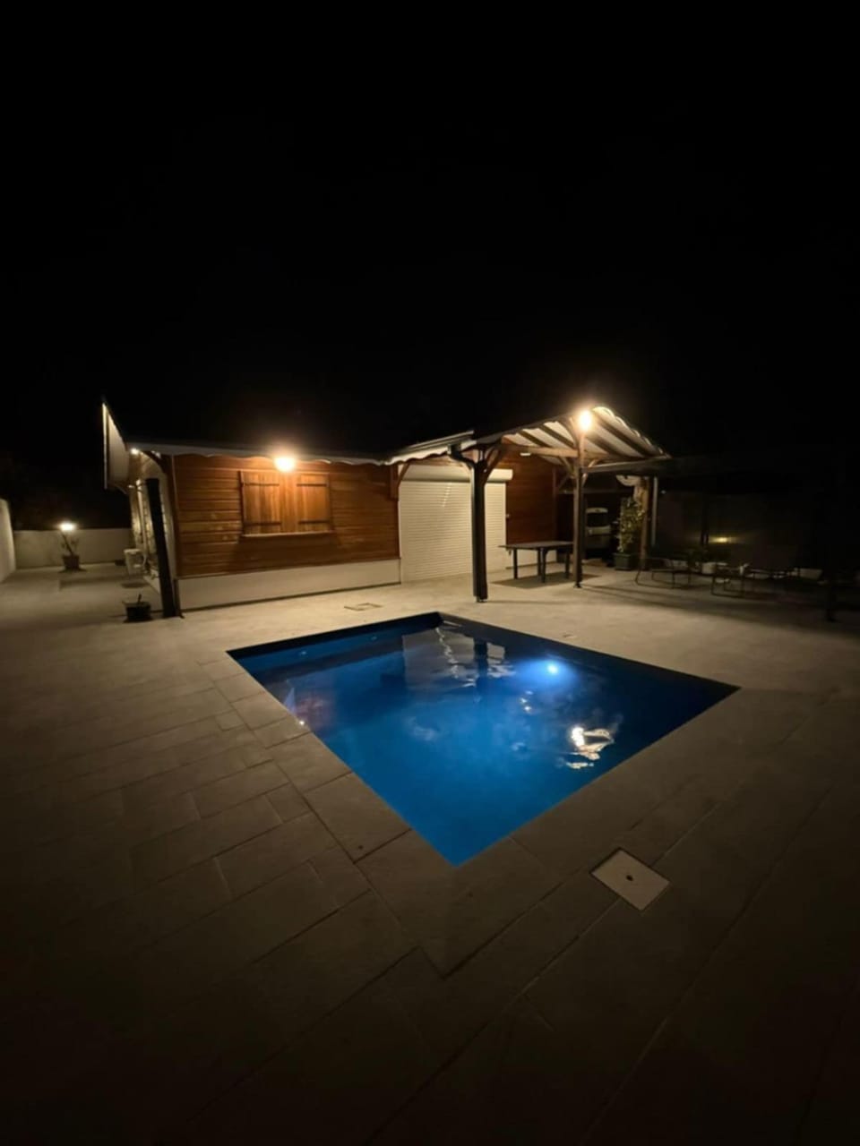 Pool view, Pool view, Swimming pool, Swimming pool, sunbed
