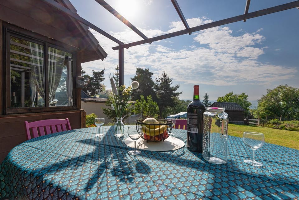 Chalet des 2 m 2/4 personnes House in Occitanie