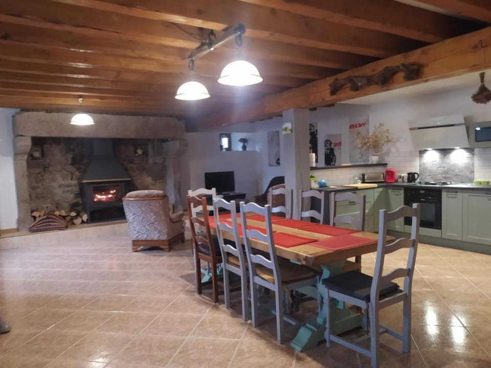 Gîte du cantou 6/7 personnes House in Occitanie