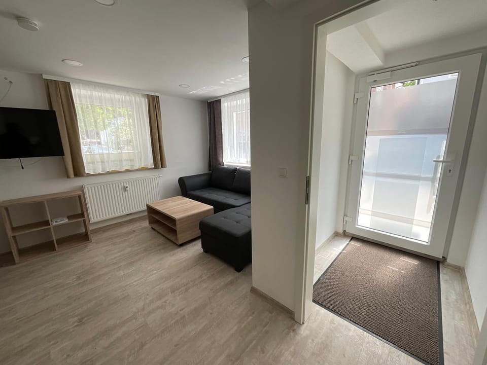 Living room, Photo of the whole room