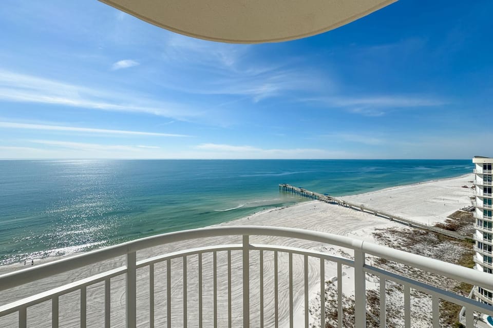 Admirals Quarters Unit 1509 House in Orange Beach