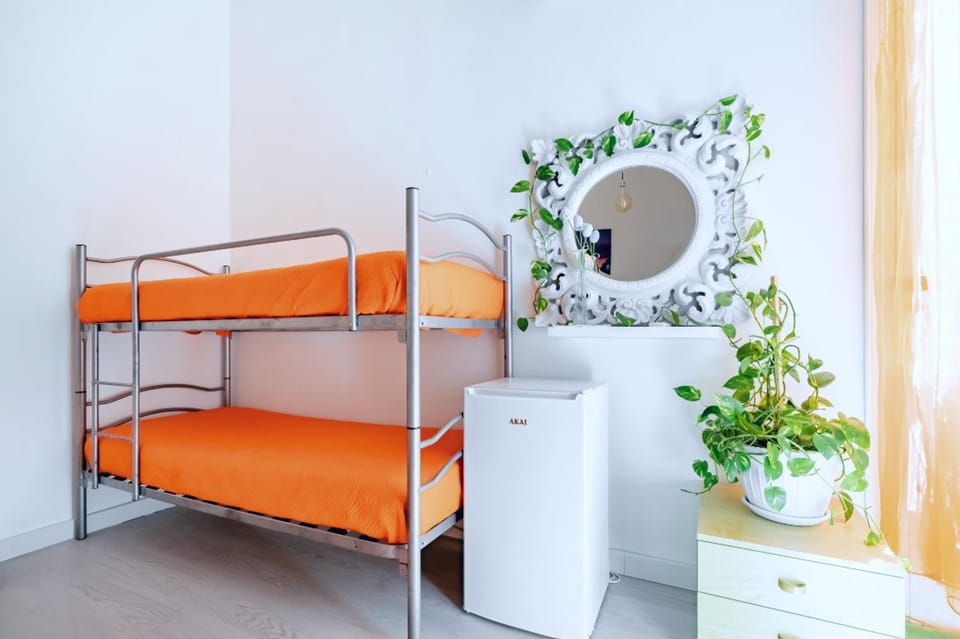 bunk bed