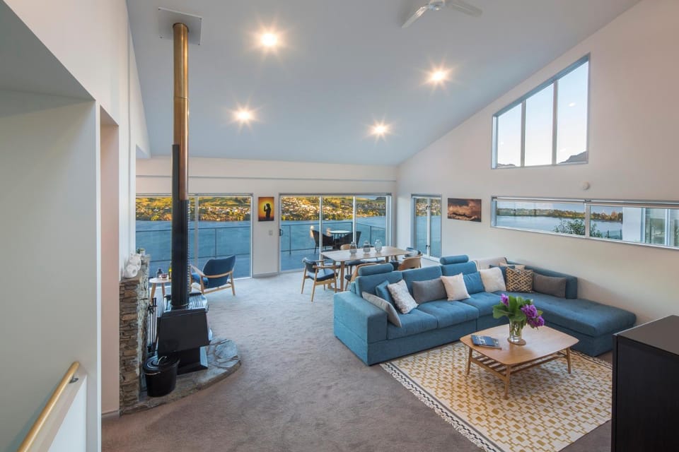 Living room, Dining area, Lake view, fireplace