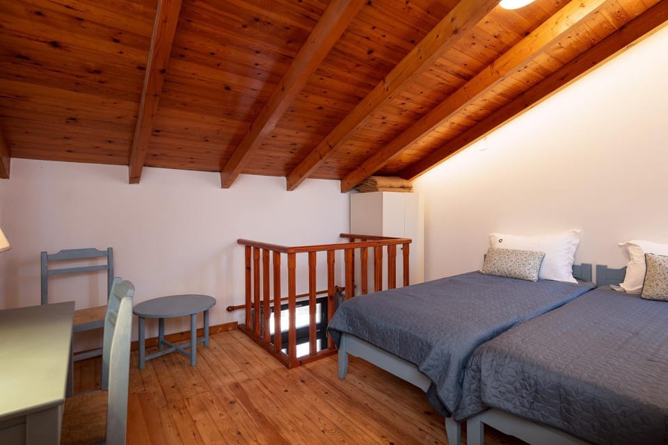 Bedroom, furniture