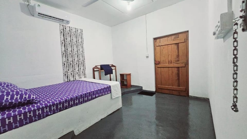 OCEAN SHACK Arugambay Vacation rental in Sri Lanka