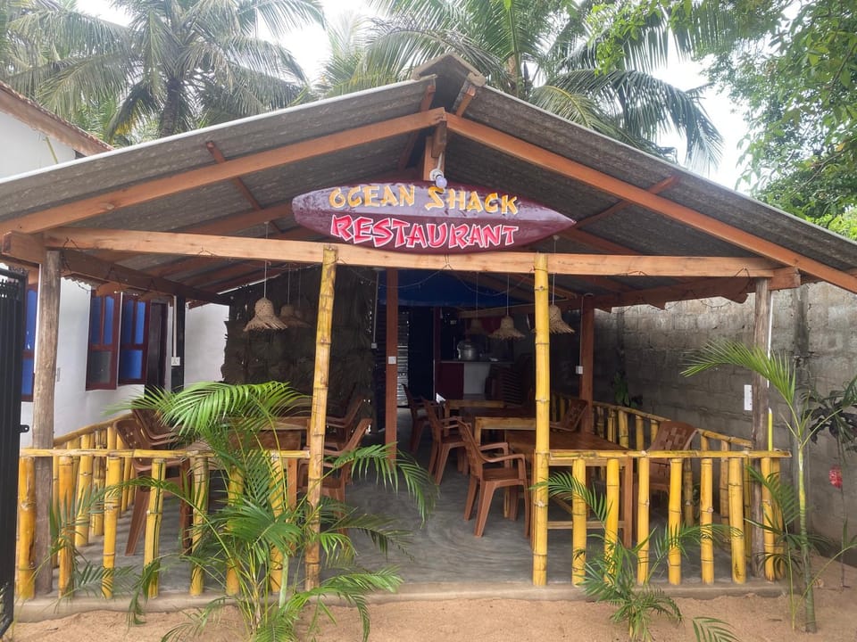 OCEAN SHACK Arugambay Vacation rental in Sri Lanka