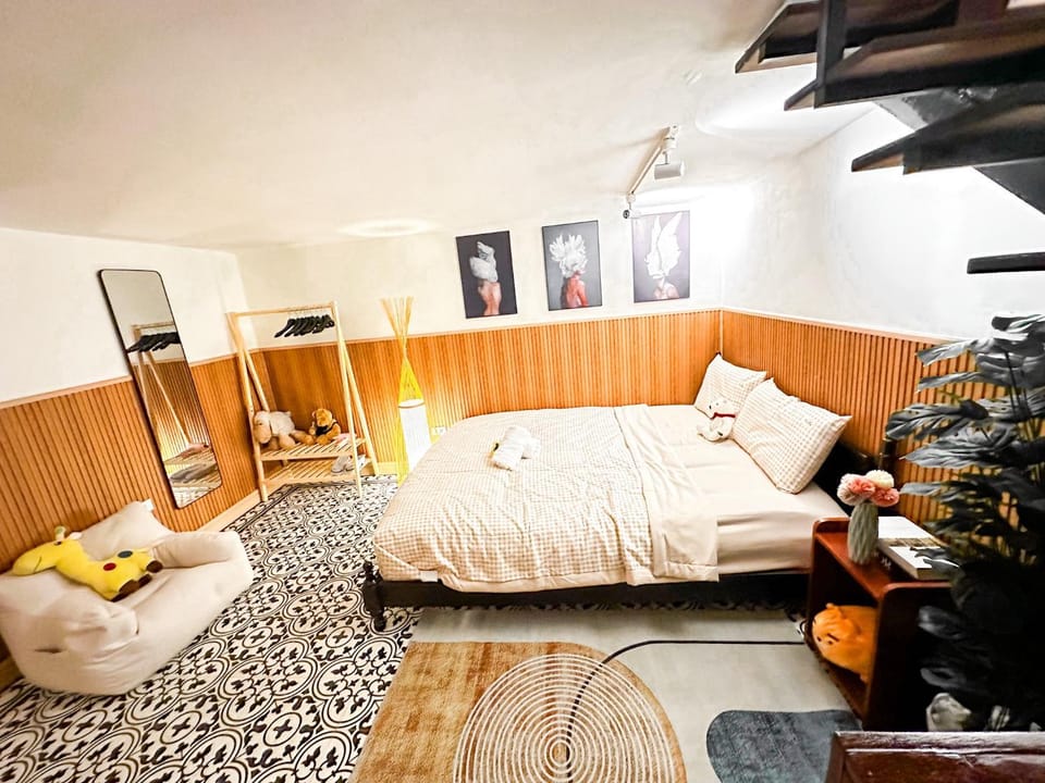 La Casa Di Dicembre 36B Trần Hưng Đạo Vacation rental in Hanoi