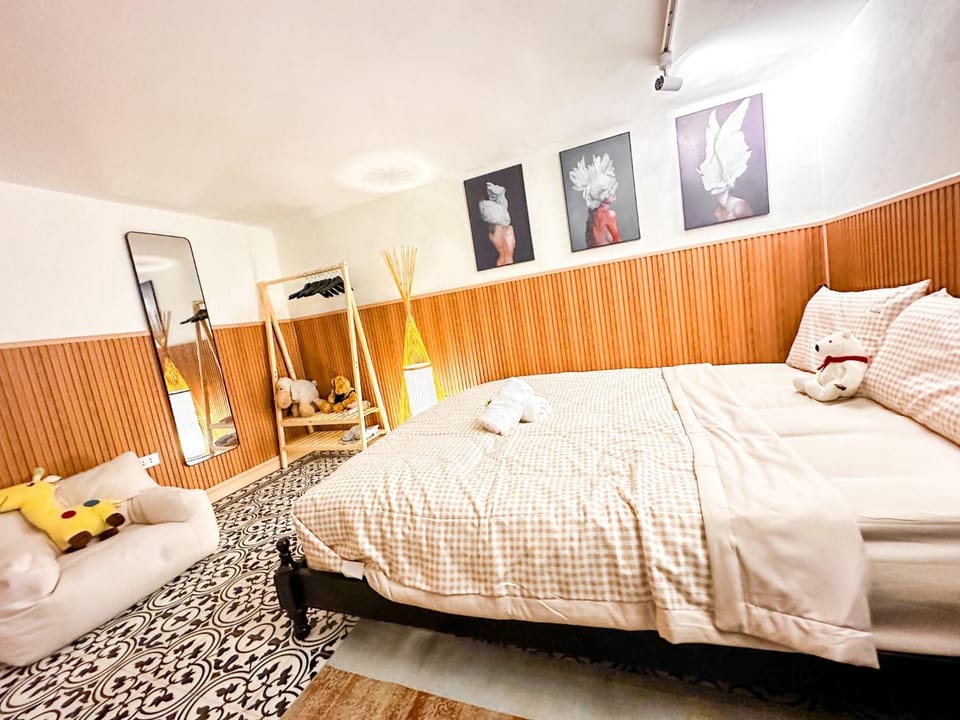La Casa Di Dicembre 36B Trần Hưng Đạo Vacation rental in Hanoi