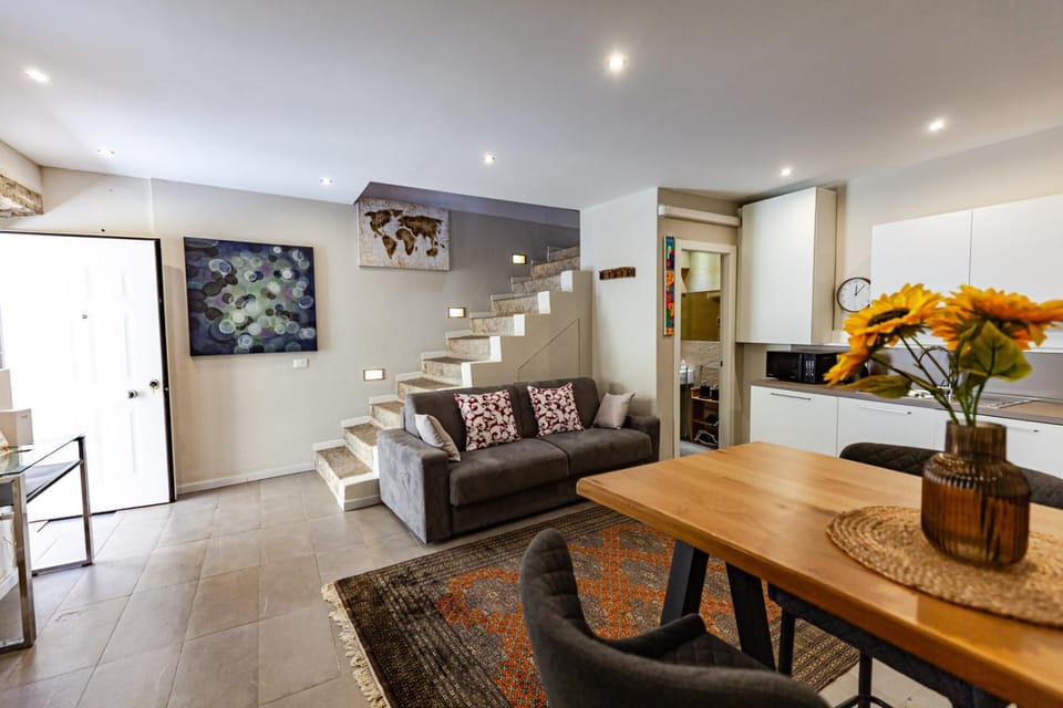 Cavour Living – Luxury Design Olbia Centro House in Olbia