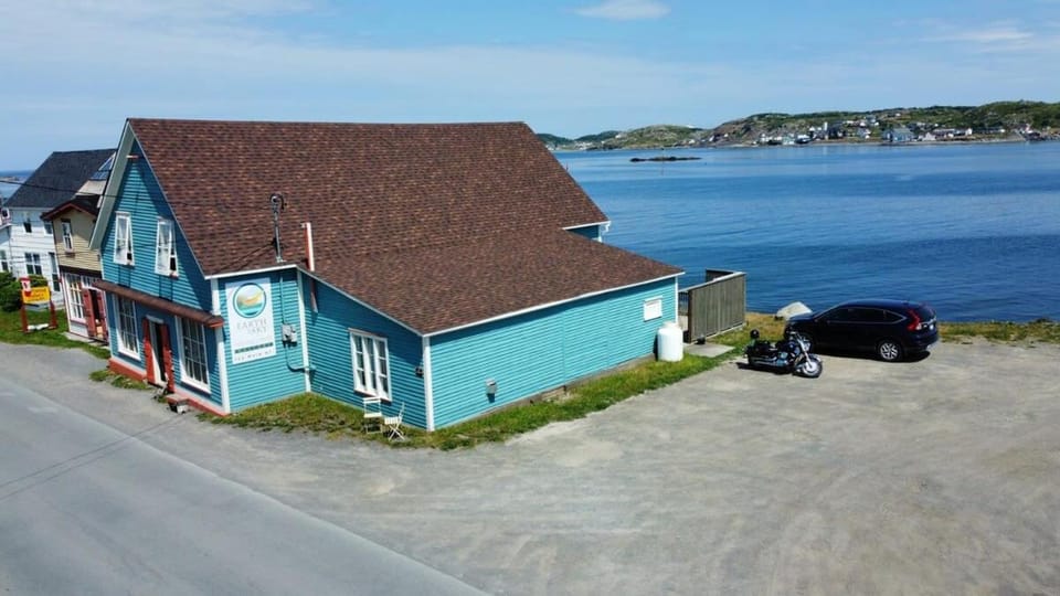 Jagged Rocks Apartment in Twillingate