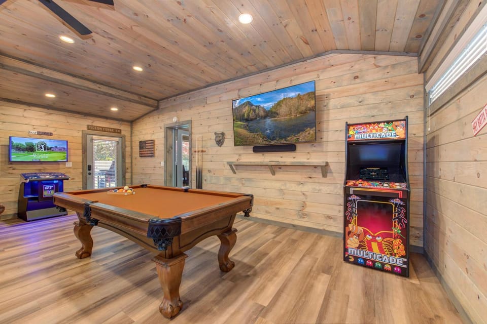 Destination Dolly By Stony Brook Cabins Cabin in Pigeon Forge
