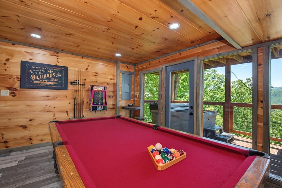 Day, Billiard, Game Room, Mountain view