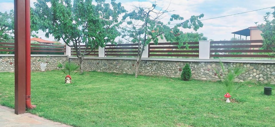 Inner courtyard view