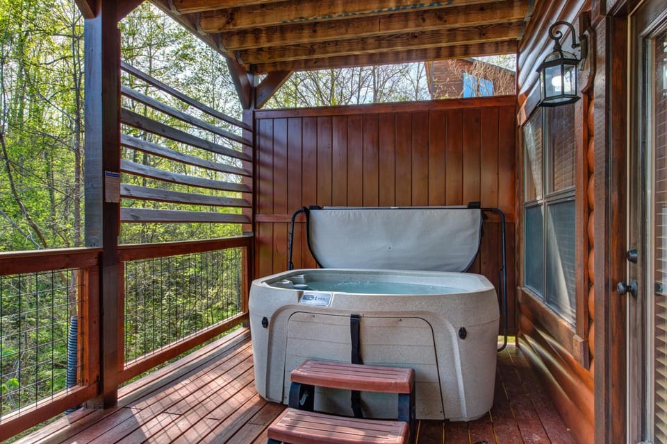 Day, Natural landscape, Hot Tub, Balcony/Terrace