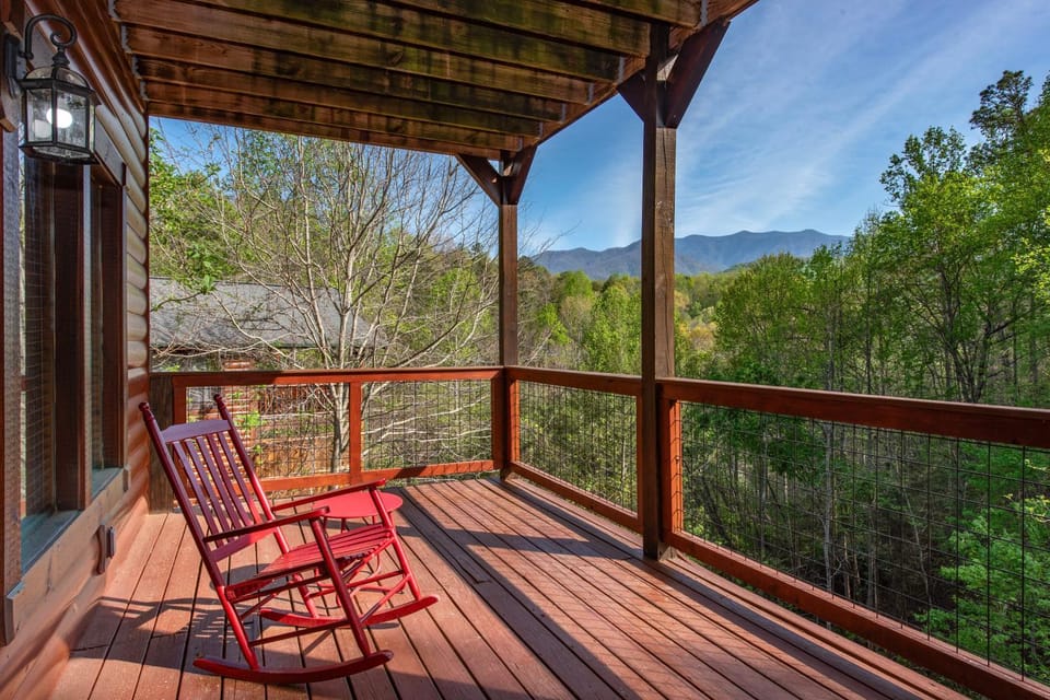 Day, Natural landscape, Balcony/Terrace, Seating area, Mountain view