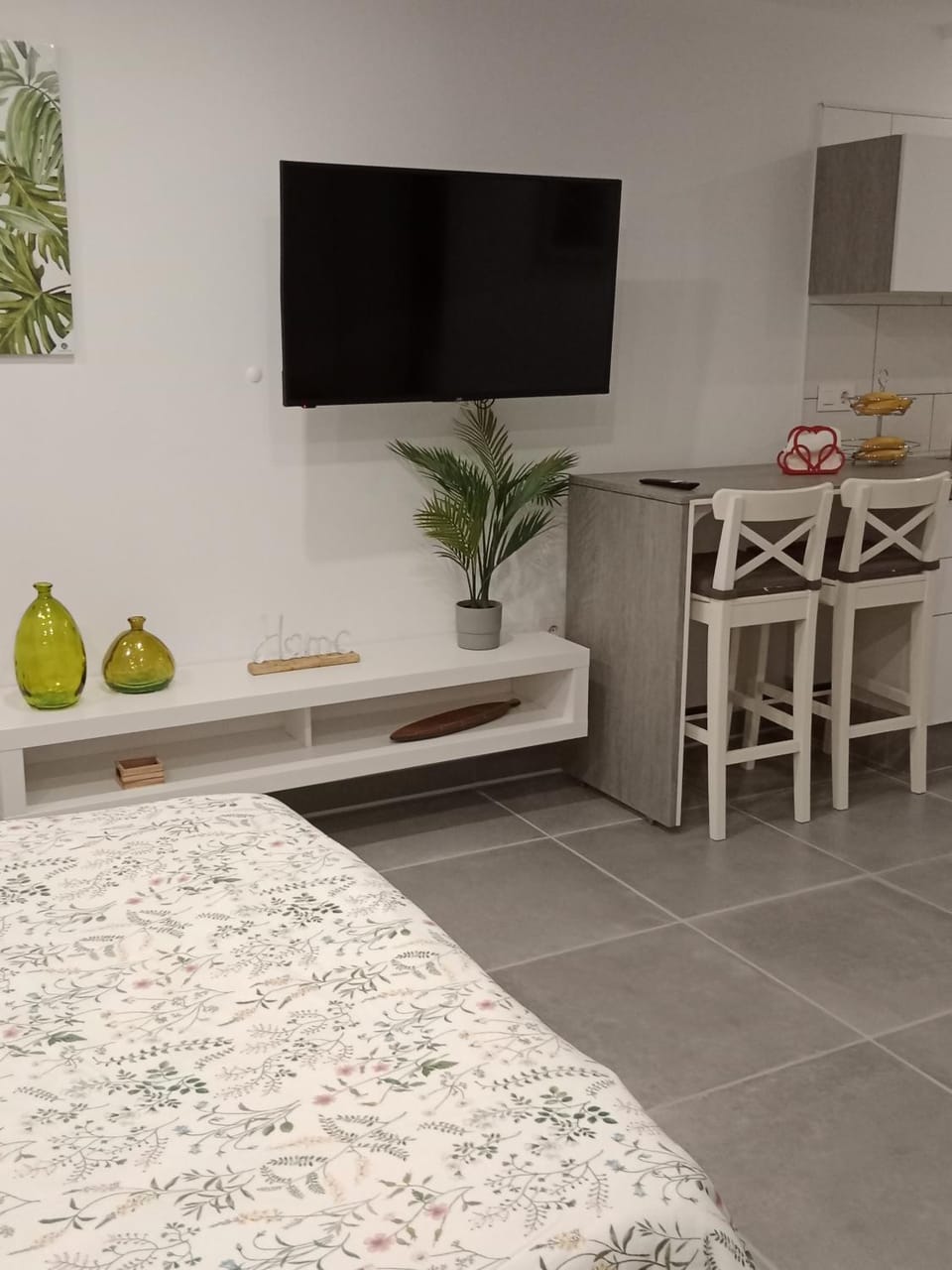 TV and multimedia, Dining area