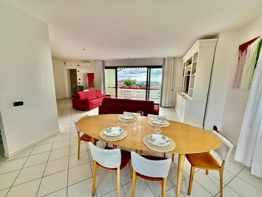 Luxury Pentohuse near the Beach Apartment in Emilia-Romagna