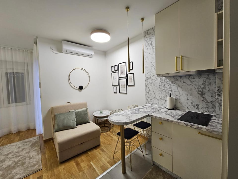 Studio apartman Gold Apartment in Serbia