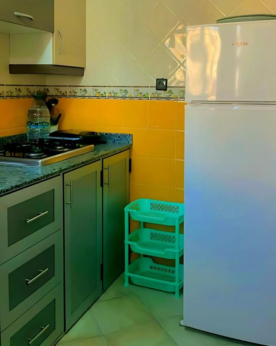 Kitchen or kitchenette, stove, stove, kitchen, kitchen