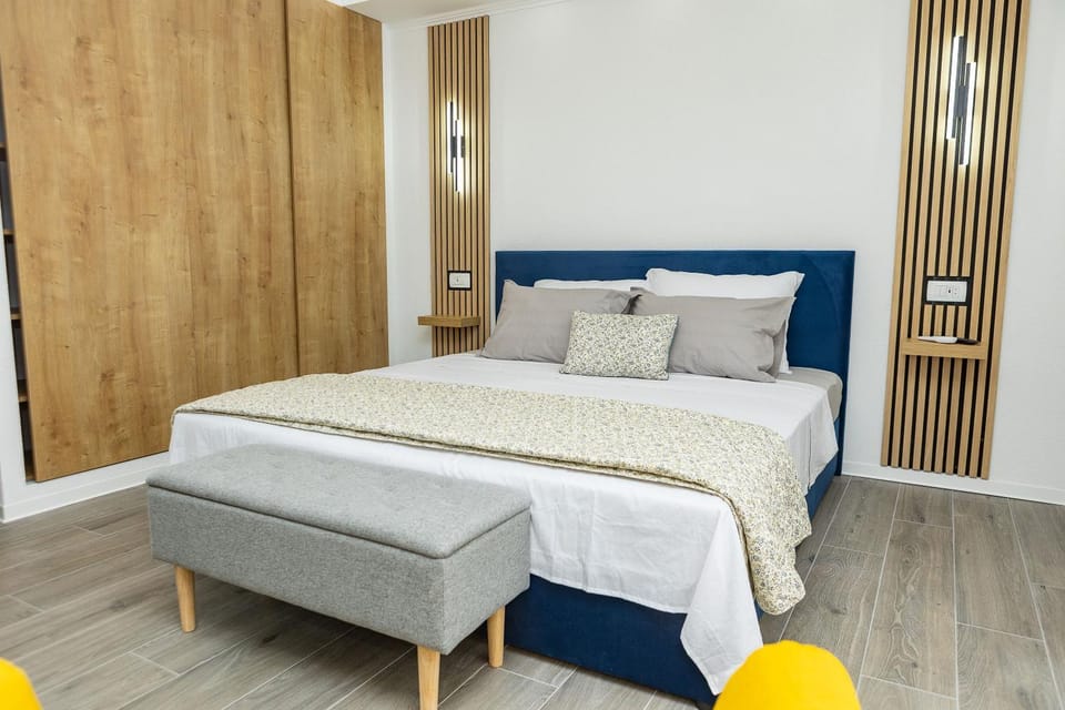 Bed, Bedroom, wardrobe