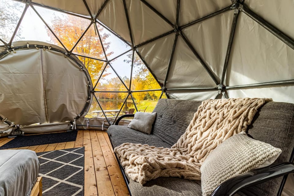 Dôme Forestier - Expérience Glamping détente Apartment in Quebec