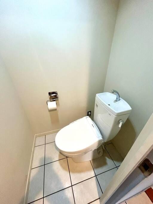 黒門市場 なんば徒歩10分 広々としたバルコニースペース 最大9名様 Apartment in Osaka