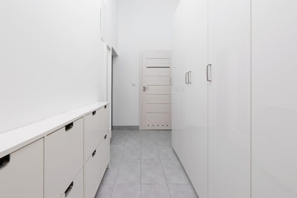 Decorative detail, wardrobe