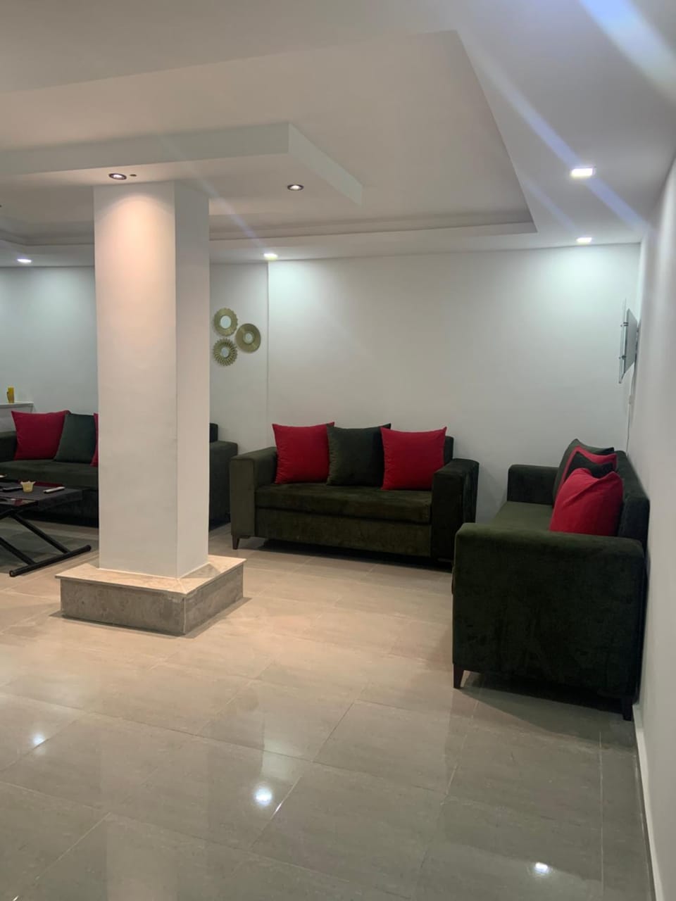 Living room, Seating area