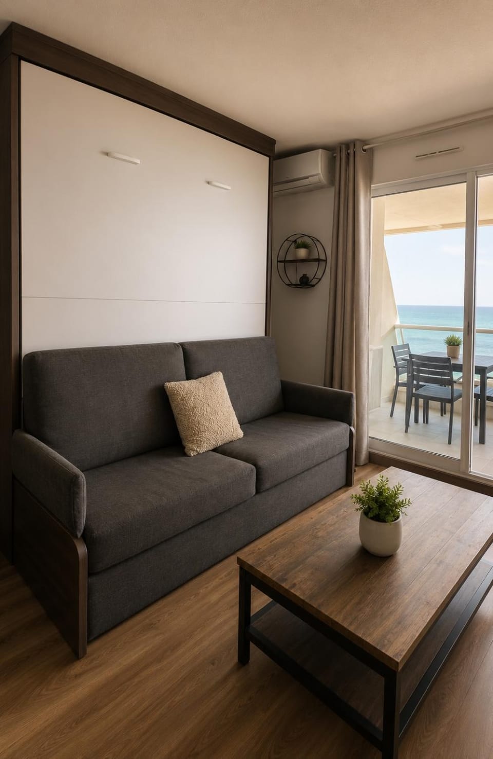 Évasion face à la mer Sète Corniche Balcon panoramique & appartement cosy Apartment in Occitanie